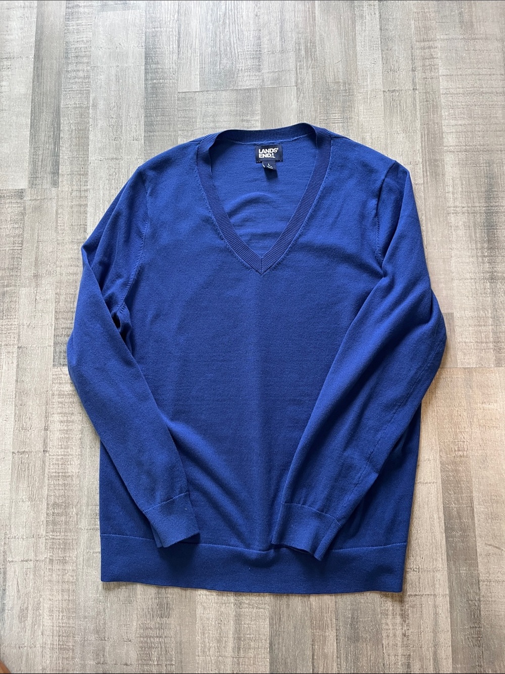 Lands' End Men's V-Neck Sweater in Deep Blue
